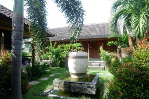 Satria House Amed